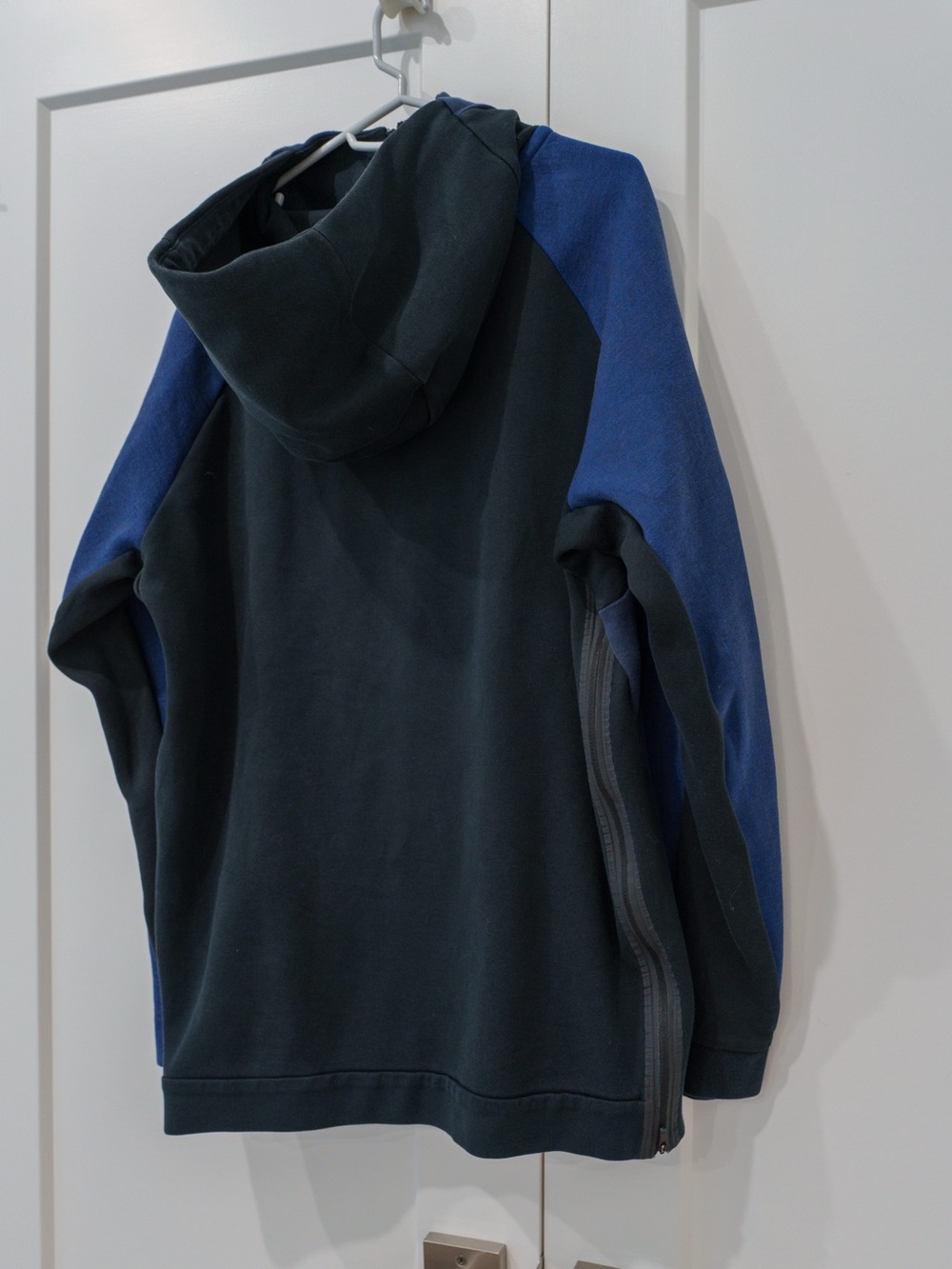 Nike Tech Fleece Blue and Navy Pullover Hoodie - Picture 4 of 5